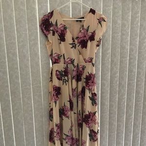 Lulu’s floral dress